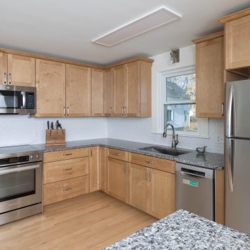 21-Sanborn-Terr-Amesbury-55